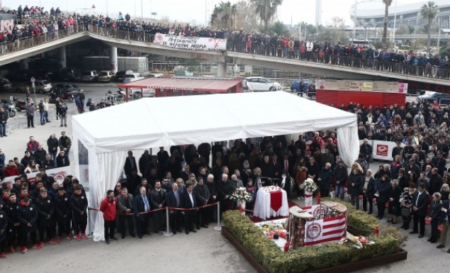 Ολυμπιακός για θύματα Θύρας 7: ”Για πάντα στην καρδιά μας”