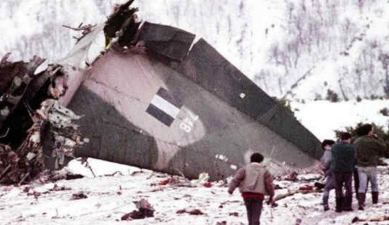 Η συγκλονιστική συντριβή του C-130 στο Όρος Όθρυς που ποτέ κανείς δεν έμαθε τους λόγους