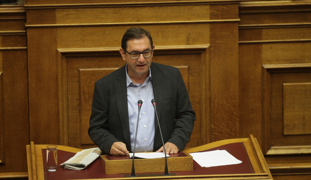Χρήστος Μαντάς: Ακραίοι οι χαρακτηρισμοί του Μίκη Θεοδωράκη