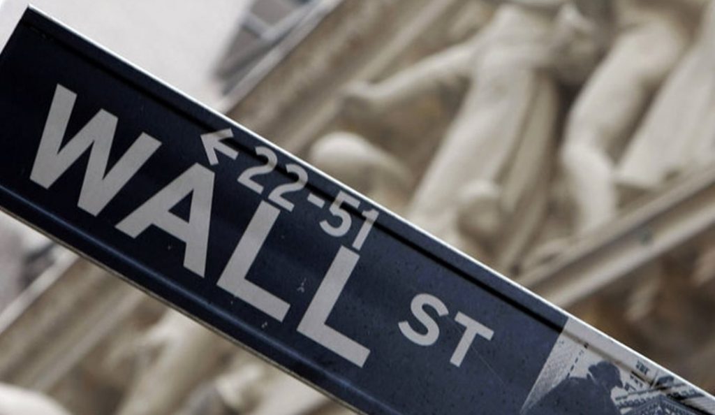 Wall Street: Ελεύθερη πτώση για τον Dow Jones