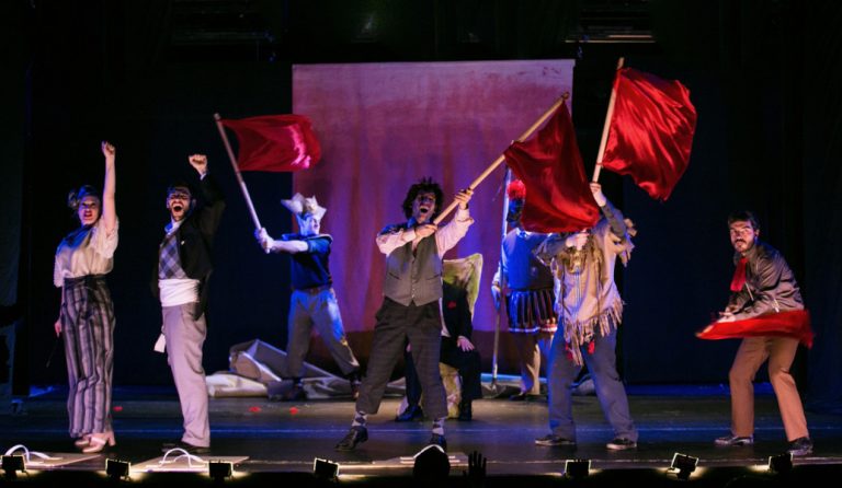 Μαγική η επίσημη πρεμιέρα για “Το πορφυρό νησί” στο θέατρο Άλφα – Ιδέα (pics &vids)