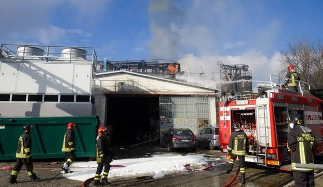 Ιταλία: Έκρηξη σε βιομηχανία που επεξεργάζεται απορρίμματα