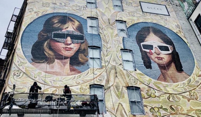 Gucci: Με δύο τεράστιες τοιχογραφίες “διακόσμησε” Νέα Υόρκη και Μιλάνο (pic)