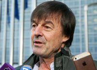 Γαλλία: Μήνυση για βιασμό κατά του υπουργού Νικολά Ιλό από την εγγονή του Μιτεράν