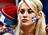 Νάντια: Η ξανθιά φαντασίωση της Εθνικής μας στην πιο καυτή της φωτογράφιση (pics)