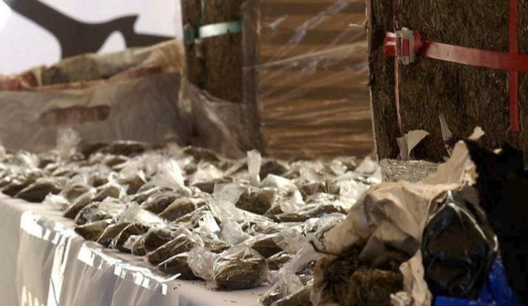 Ισημερινός: Κατάσχεση 1,5 τόνου κοκαΐνης κρυμμένης σε πακέτα με σοκολάτα σε σκόνη