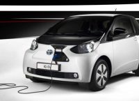 Toyota: Στροφή στα ηλεκτρικά, αντί για υβριδικά;