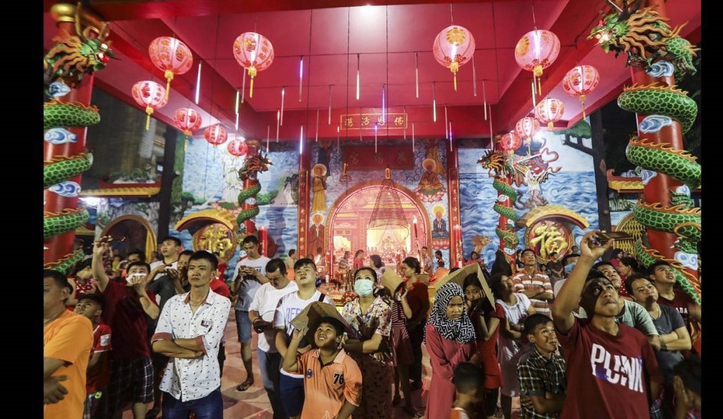 Δείτε σε ποια χώρα γιορτάζουν σήμερα την πρωτοχρονιά