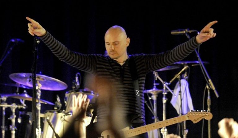 Smashing Pumpkins: Ιστορική επανένωση και περιοδεία για τη θρυλική μπάντα (vid)