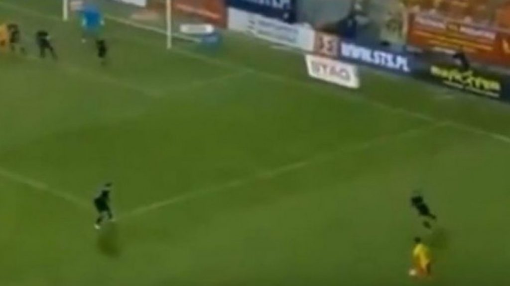 Η χειρότερη εκτέλεση κόρνερ της χρονιάς (vid)