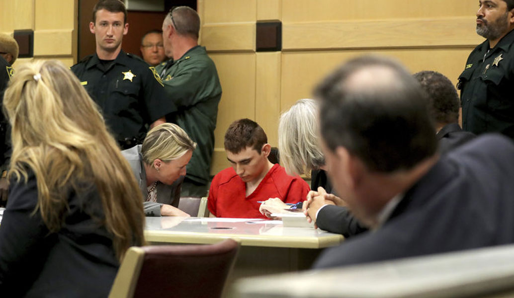 Φλόριντα: Ξανά στο δικαστήριο ο 19χρονος, χωρίς κανένα συναίσθημα