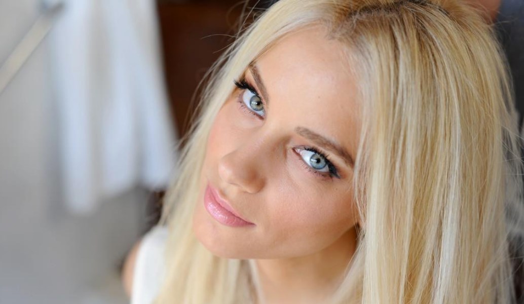 ΔΟΥΚΙΣΣΑ ΝΟΜΙΚΟΥ: Έκανε πασαρέλα για τη L’oreal στο Παρίσι