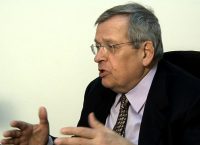 Στέφανος Μάνος: Υπάρχει μυστικό σχέδιο Κοτζιά με την Αλβανία