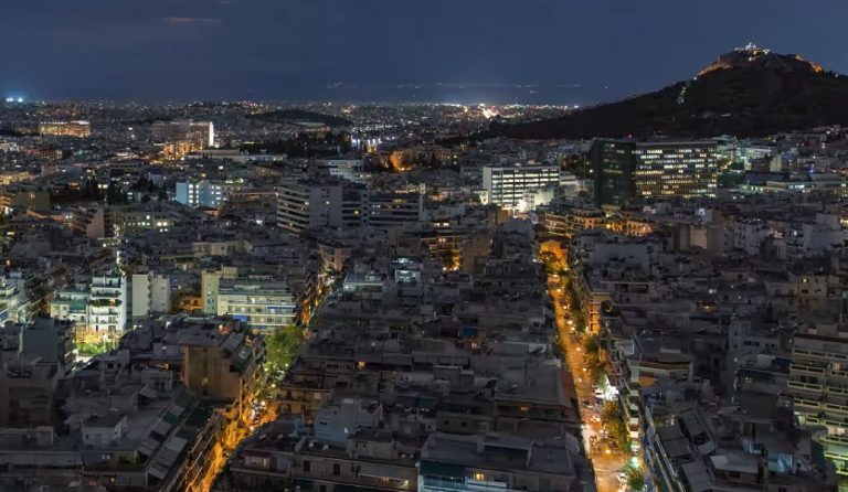 City of Athens: Το βίντεο του Αλέξανδρου Μαραγκού για την νυχτερινή μαγεία της Αθήνας (vid)