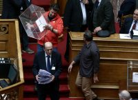 Υπόθεση Novartis: Πώς είδαν τα ξένα ΜΜΕ την προανακριτική