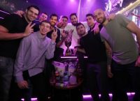 AEK: Έτσι γιόρτασε το Κύπελλο στην Αθήνα! (vid)