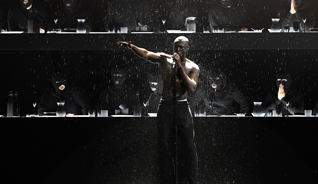 Brit Awards 2018: Κυριάρχησαν οι Dua Lipa και Stormzy (vids)