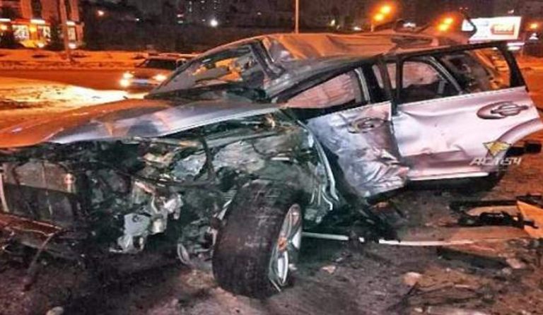 Ρωσία: Αυτοκίνητο έπεσε πάνω σε πλήθος στην πόλη Νοβοσιμπίρσκ – Δύο νεκροί