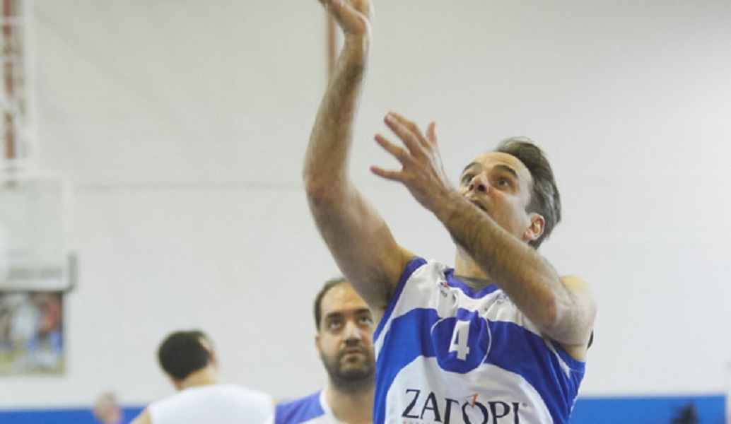 Ο Κυριάκος Μητσοτάκης έπαιξε μπάσκετ με βουλευτές για καλό σκοπό (pics)
