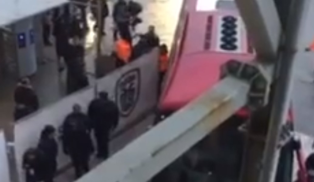 Η άφιξη του Ολυμπιακού στην Τούμπα (vid)