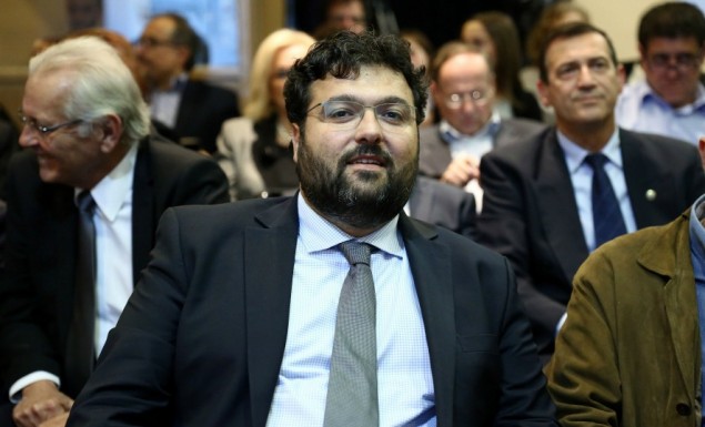 Βασιλειάδης: ”Από έναν ηλίθιο μια ομάδα κινδυνεύει να χάσει τον τίτλο”