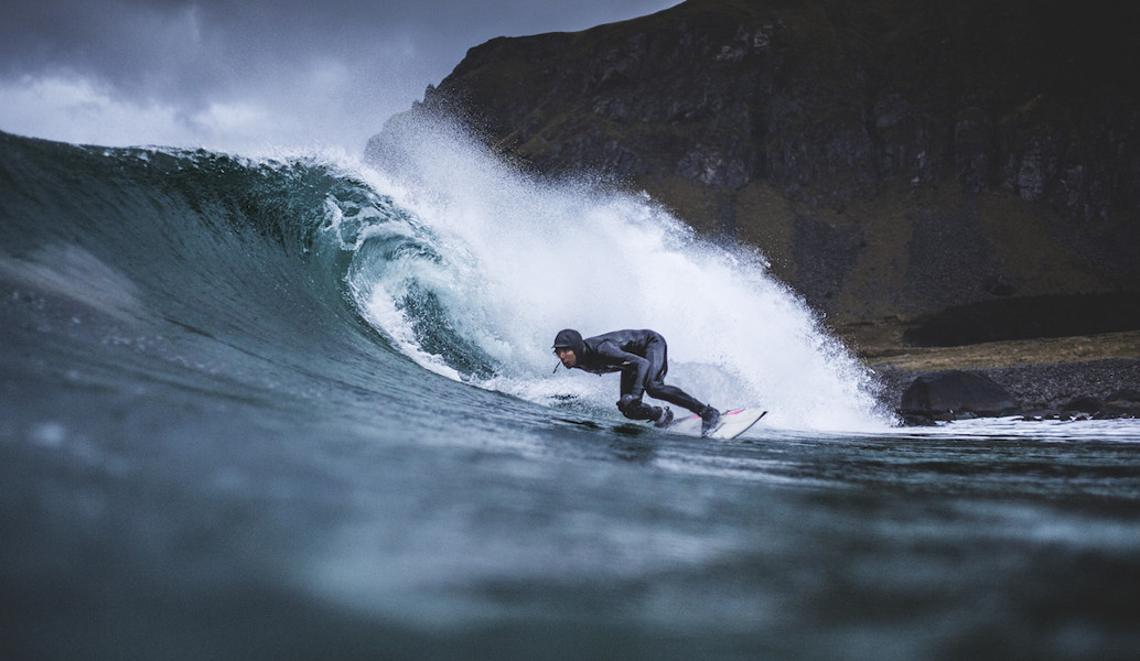 Έρευνα: Κολύμπι και θαλάσσια σπορ “κρύβουν” κινδύνους για την υγεία μας