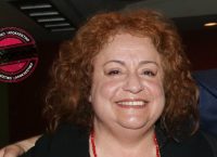 Η Ελένη Κοκκίδου  στο www.pagenews.gr: «Δεν μπορεί να γεμίσει η τηλεόραση μόνο με low budget παραγωγές»