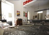 Καισαριανή: Επίθεση στα γραφεία του ΣΥΡΙΖΑ