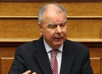 Λιποθύμησε στη Βουλή ο βουλευτής της ΝΔ Γιώργος Βαγιωνάς