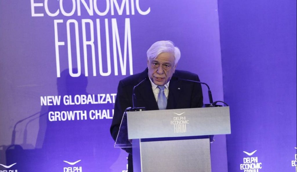 Παυλόπουλος: Ο πραγματικός εχθρός της Ευρωζώνης είναι το χρέος