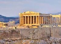 Έρευνα: Περισσότερη επιφανειακή ηλιακή ακτινοβολία δέχεται πια η Αθήνα