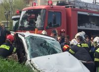 Σύγκρουση ΙΧ με τρένο στον Άγιο Στέφανο