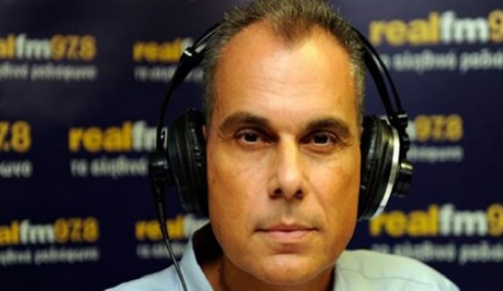 Εκτός Real FM ο Νίκος Στραβελάκης