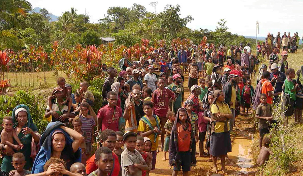 Παπούα Νέα Γουινέα: Πάνω από 100 οι νεκροί από τους σεισμούς