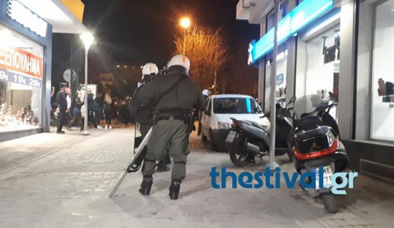 Θεσσαλονίκη: Οπαδοί του ΠΑΟΚ στα γραφεία του ΣΥΡΙΖΑ (vid)