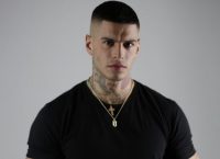 Survivor: Αποκάλυψη για Αγόρου! Το περιστατικό πίσω από τις κάμερες! Έκλεψε φαγητό από την παραγωγή! (vid)