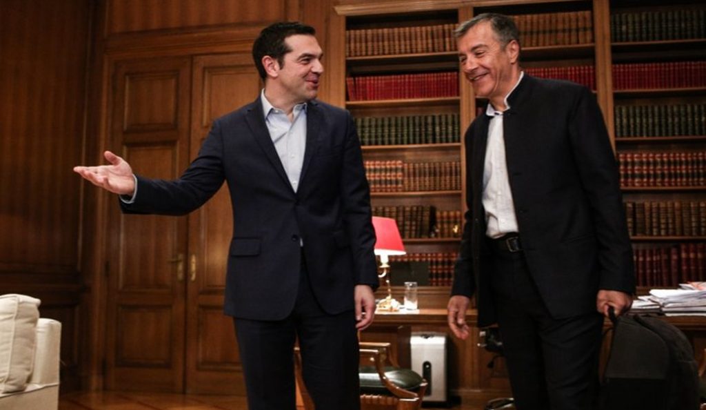 Τσίπρας – Θεοδωράκης: Ο διάλογος στο Μαξίμου για τον Ιβάν Σαββίδη