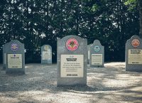 Ένα “γλυκό” νεκροταφείο για… γεύσεις παγωτού (vid)