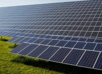 Ινδία: Η πόλη Ντίου χρησιμοποιεί αποκλειστικά την ηλιακή ενέργεια