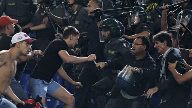 Επεισόδια με ξύλο στο Καμπ Νου στον αγώνα Μπαρτσελόνα Τσέλσι