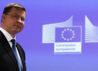Βάλντις Ντομπρόβσκις: Το μεγάλο μπράβο ανήκει στους Έλληνες πολίτες