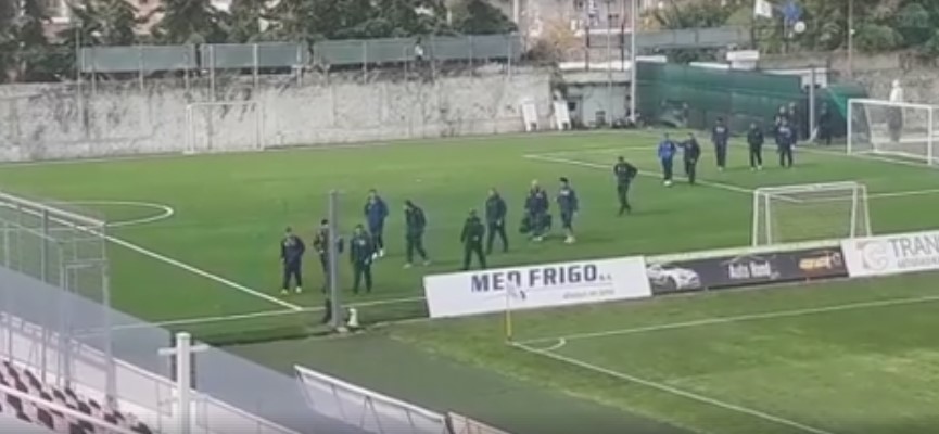 H πρώτη βόλτα του Άρη στο γήπεδο της Πάτρας (vid)
