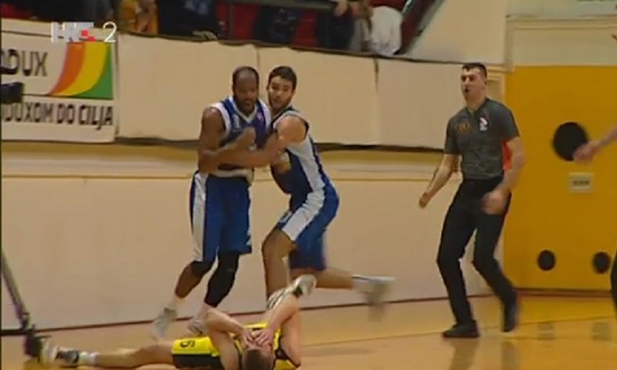 Επεισόδια και γενική σύρραξη στο Σπλιτ-Ζαντάρ