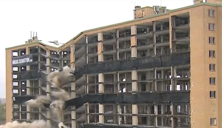 ΗΠΑ: Κτίριο κατεδαφίζεται σε 8 δευτερόλεπτα (vid)