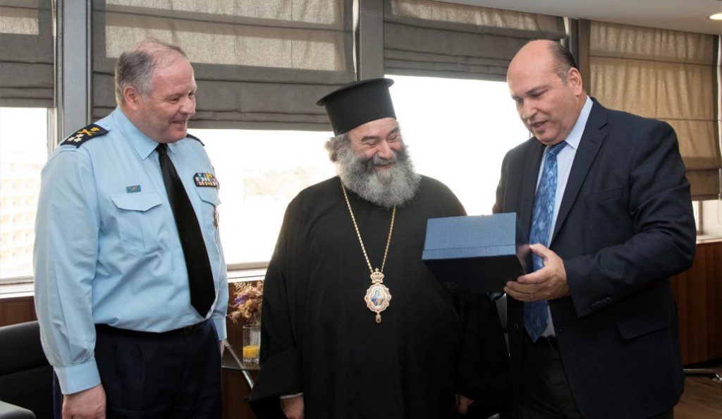 Τζανέτος Φιλιππάκος: Εθιμοτυπική συνάντηση με τον Μητροπολίτη Μάνης κ. Χρυσόστομο