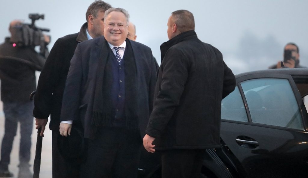 Σκόπια: Ξεκινάει ο μαραθώνιος συζητήσεων του Κοτζιά για το ονοματολογικό
