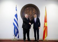 Η κρίσιμη συνάντηση στα Σκόπια – Η πρόκληση και η απάντηση με τη σφραγίδα (pics)