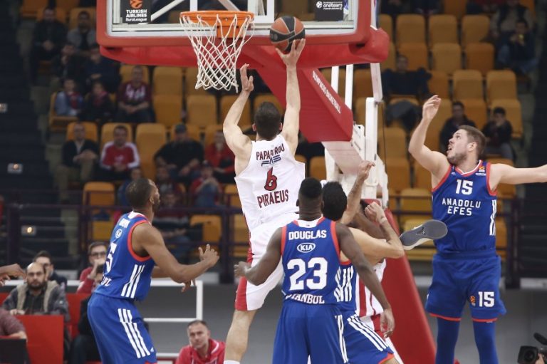 Ολυμπιακός – Αναντολού Εφές 89-82: ‘Κλείδωσε” το πλεονέκτημα ο Ολυμπιακός
