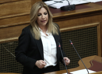 Γεννηματά: Η κυβέρνηση δεν έχει τη νομιμοποίηση να δεσμεύσει τη χώρα