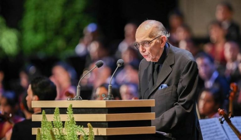Χοσέ Αντόνιο Αμπρέου: Πέθανε ο μαέστρος των φτωχών παιδιών